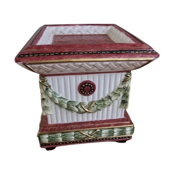 Fitz and Floyd Classics Vintage Equestrian Pillar Candle Holder Pedestal – Acorn - Picture 2 of 11